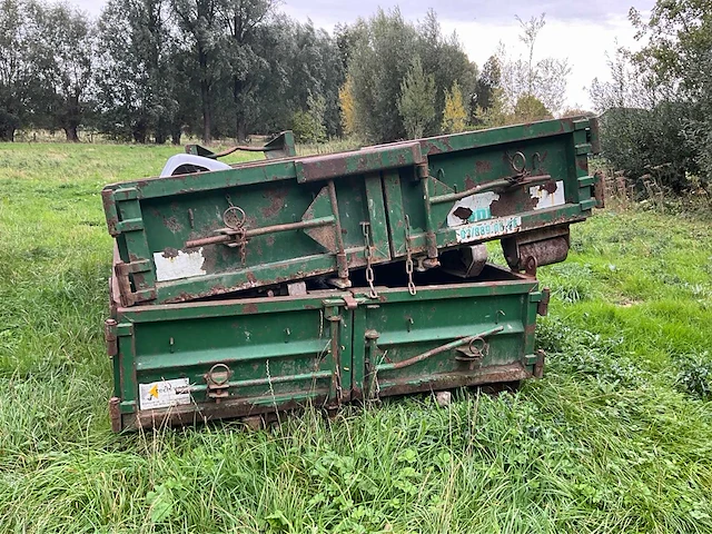 2 containers in metaal - afbeelding 2 van  17