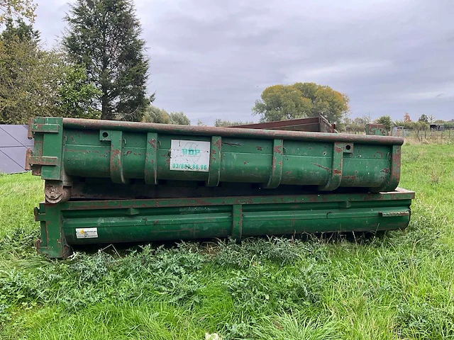 2 containers in metaal - afbeelding 4 van  17