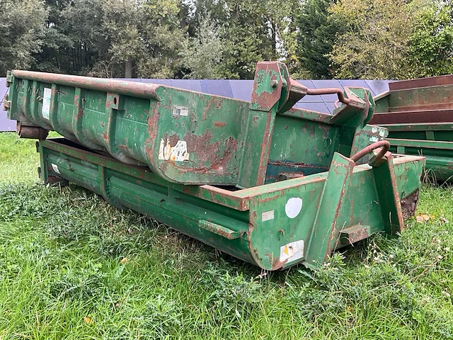 2 containers in metaal - afbeelding 5 van  17