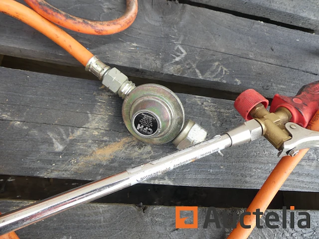 2 dakbedekking gasbranders - afbeelding 1 van  6