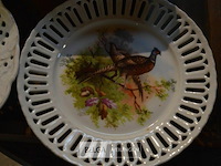 2 decoratieve borden - afbeelding 1 van  2