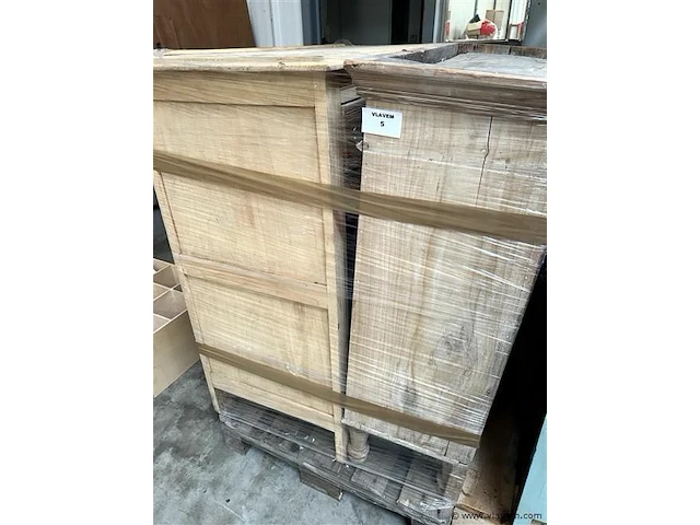 2 decoratieve houten kastjes - afbeelding 1 van  2