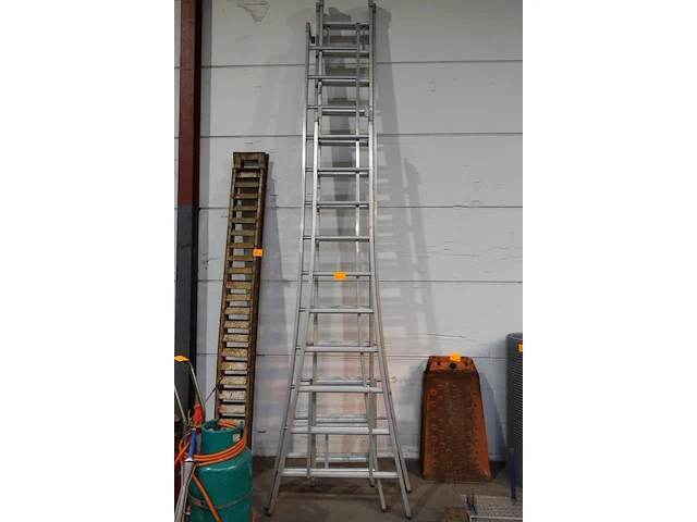 2-delige alu ladder - afbeelding 1 van  3