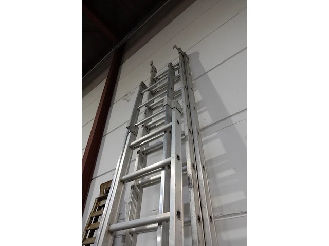 2-delige alu ladder - afbeelding 3 van  3