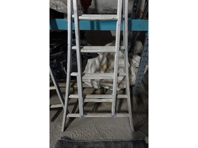 2-delige alu ladder - afbeelding 2 van  3