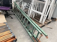 2-delige houten ladder - afbeelding 1 van  5