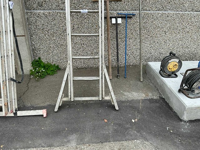 2-delige schuifladder - afbeelding 2 van  3