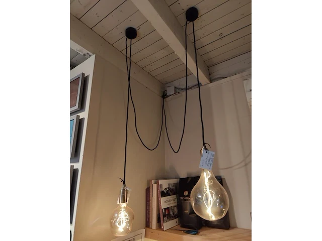 2 design hanglampen beluce brass pendant v2 + tala bulb - afbeelding 2 van  5