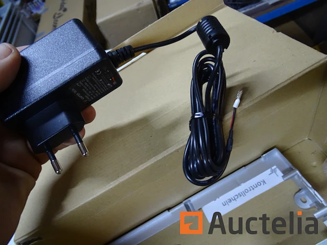 2-deurbel intercom deurlijn 150810 - afbeelding 8 van  9