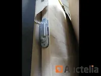 2 deuren en 1 raamkozijnen - afbeelding 7 van  17