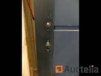 2 deuren en 1 raamkozijnen - afbeelding 12 van  17