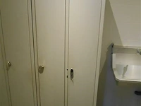 2 deurs locker voor hangsloten 63x50x187 - afbeelding 1 van  2