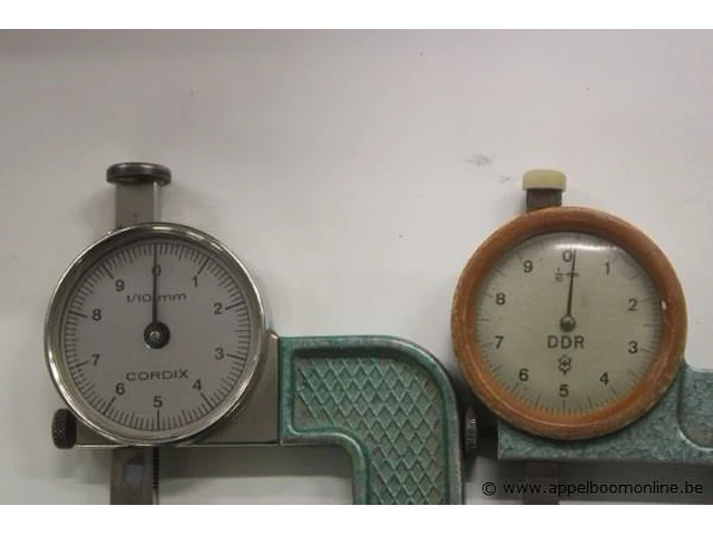 2 diktemeters wo. ddr - afbeelding 2 van  2