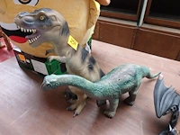 2 dinosaurussen + 60 - afbeelding 1 van  1