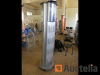 2 displays op wielen - afbeelding 1 van  5