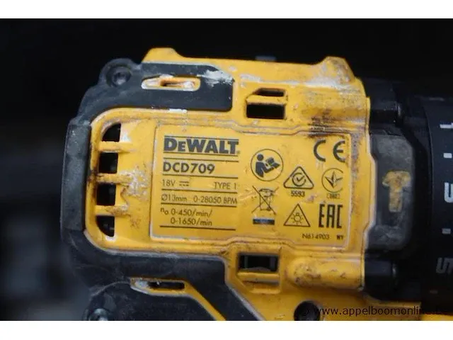 2 div accu boormachines dewalt dcd796 en dcd709, 1 accu, in koffer, werking niet gekend - afbeelding 4 van  4