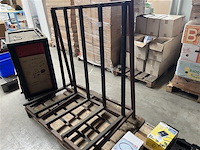 2 div. ijzeren rekken - afbeelding 1 van  1