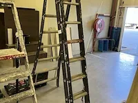 2 diverse alu trapladders - afbeelding 1 van  2
