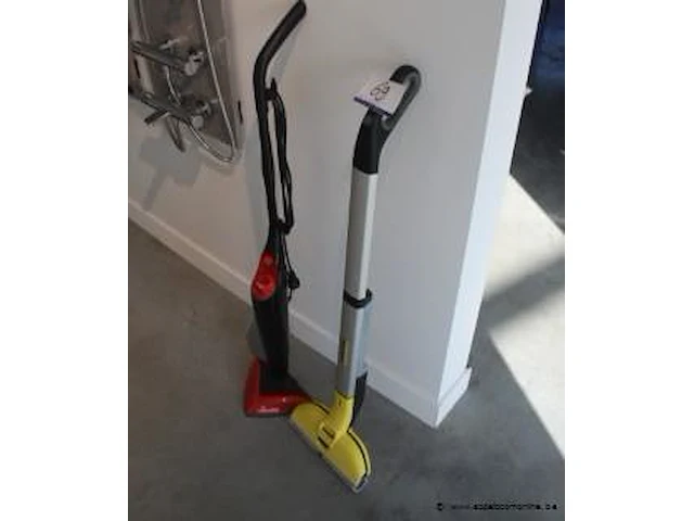 2 diverse elektrische dweilen wo. karcher - afbeelding 1 van  2