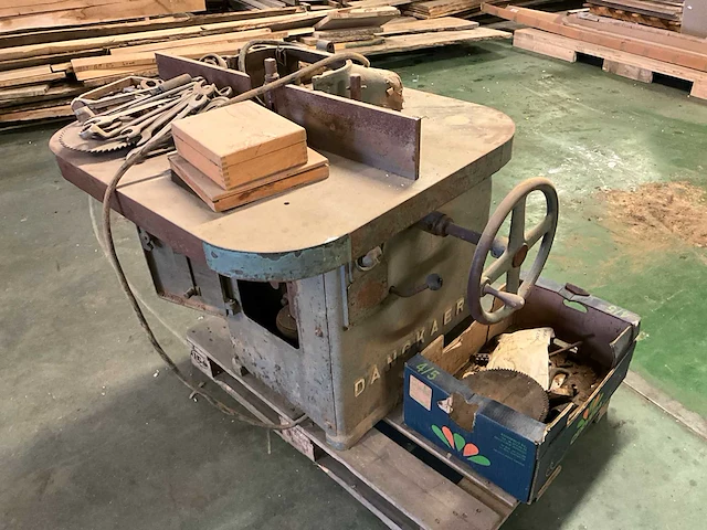 2 diverse houtbewerkingsmachines - afbeelding 7 van  23