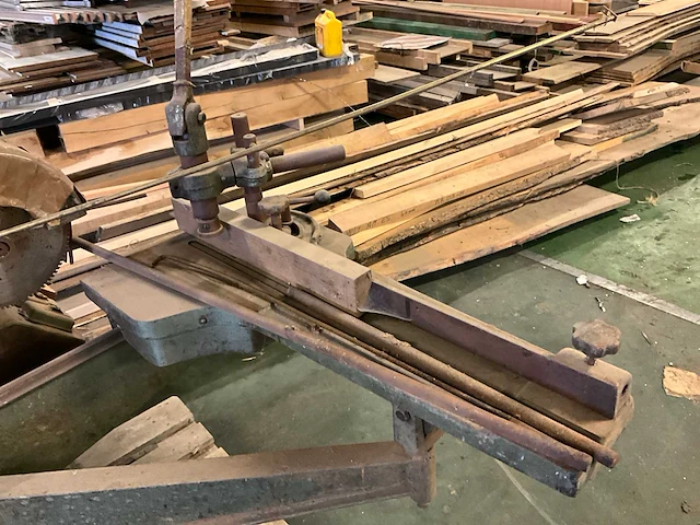 2 diverse houtbewerkingsmachines - afbeelding 20 van  23