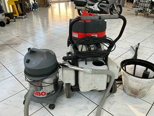2 diverse industriële stofzuigers soteco en dibo - afbeelding 4 van  9