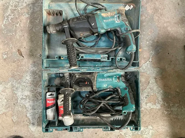 2 diverse klopboormachines makita - afbeelding 1 van  2