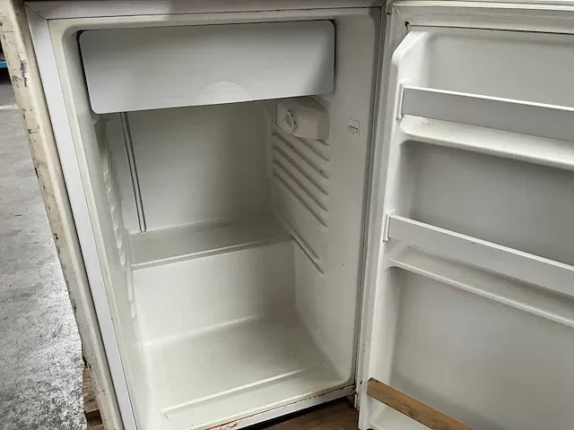 2 diverse koelkasten exquisit, frigibel - afbeelding 10 van  12