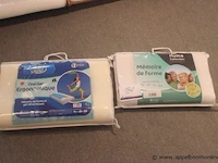 2 diverse kussens - afbeelding 1 van  3