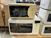 2 diverse magnetron ovens whirlpool