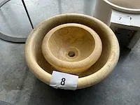 2 diverse natuurstenen waskommen - afbeelding 1 van  3