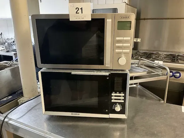 2 diverse rvs magnetrons - afbeelding 1 van  8
