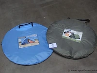 2 diverse tenten - afbeelding 1 van  3