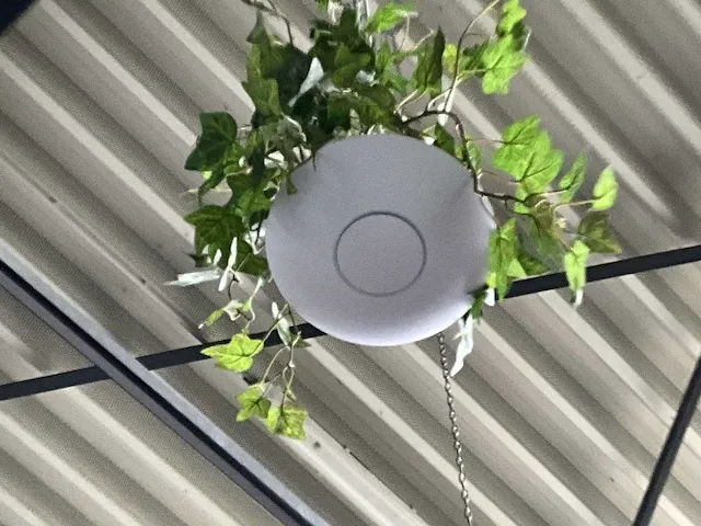 2 diverse ubiquiti access points - afbeelding 6 van  7