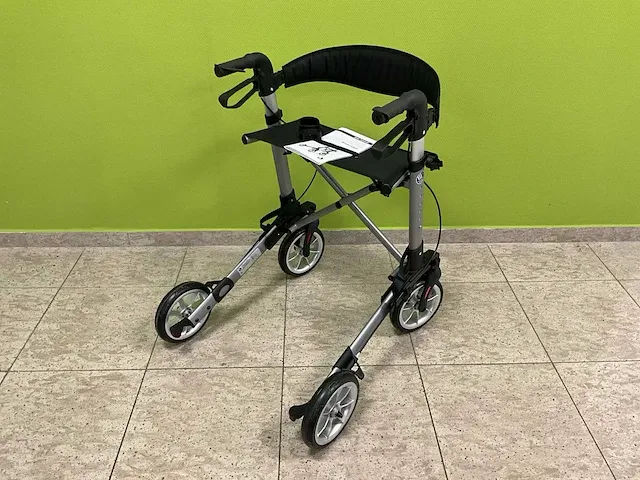 2 diverse vermeiren rollators - afbeelding 5 van  11