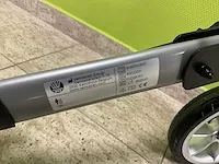 2 diverse vermeiren rollators - afbeelding 7 van  11