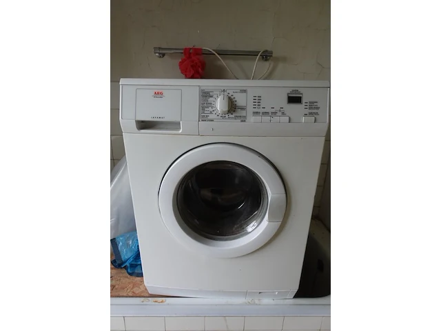 2 diverse wasmachines - afbeelding 5 van  8