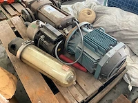 2 diverse waterpompen waaronder abb en grundfos - afbeelding 5 van  9