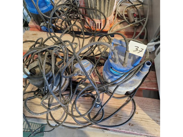 2 dompelpompen - afbeelding 1 van  1