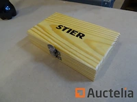 2 doos van 7 boren stier hout - afbeelding 8 van  10