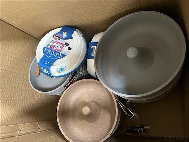 2 dozen inh. div. huisdieren toebehoren - afbeelding 2 van  3