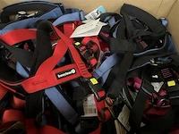 2 dozen inh. div. huisdieren toebehoren - afbeelding 2 van  3