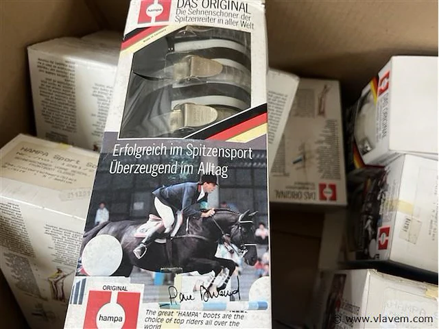 2 dozen, inh. div. paardensport toebehoren - afbeelding 1 van  4