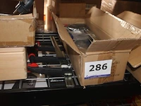 2 dozen inh diverse lijmklemmen - afbeelding 1 van  3