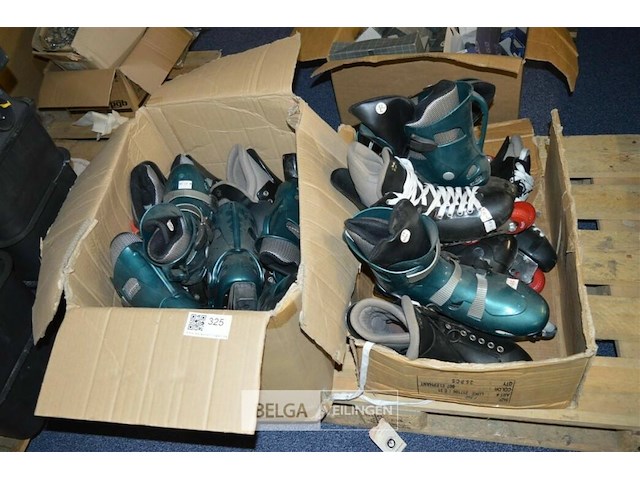 2 dozen met div rollerskates - afbeelding 1 van  3
