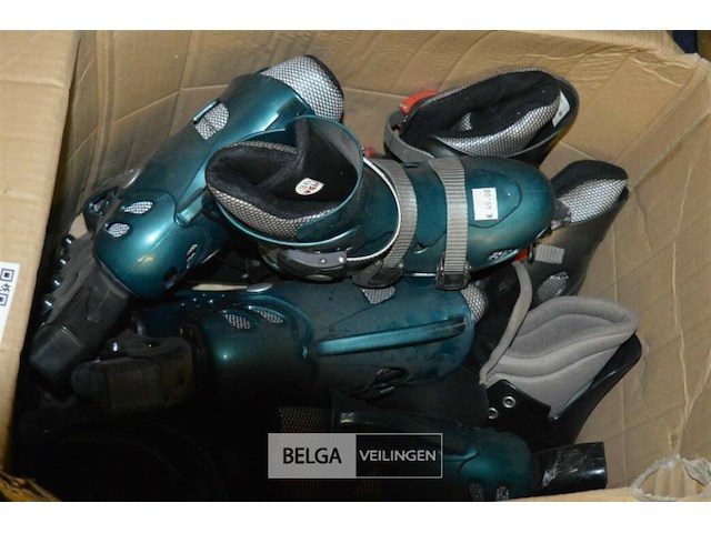 2 dozen met div rollerskates - afbeelding 3 van  3