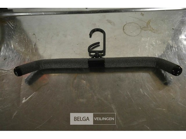 2 dozen met kapstokken - afbeelding 2 van  3