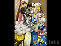2 dozen verloten gemengde huishoudelijke artikelen, decoratieve artikelen en cadeauartikelen - afbeelding 9 van  14