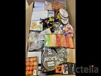 2 dozen verloten gemengde huishoudelijke artikelen, decoratieve artikelen en cadeauartikelen - afbeelding 11 van  14