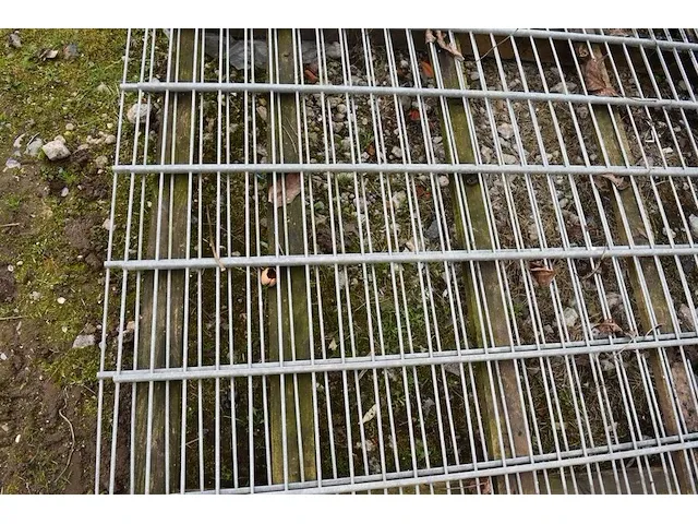 2 draadpanelen 260cm x 250cm gegalvaniseerd - afbeelding 5 van  5